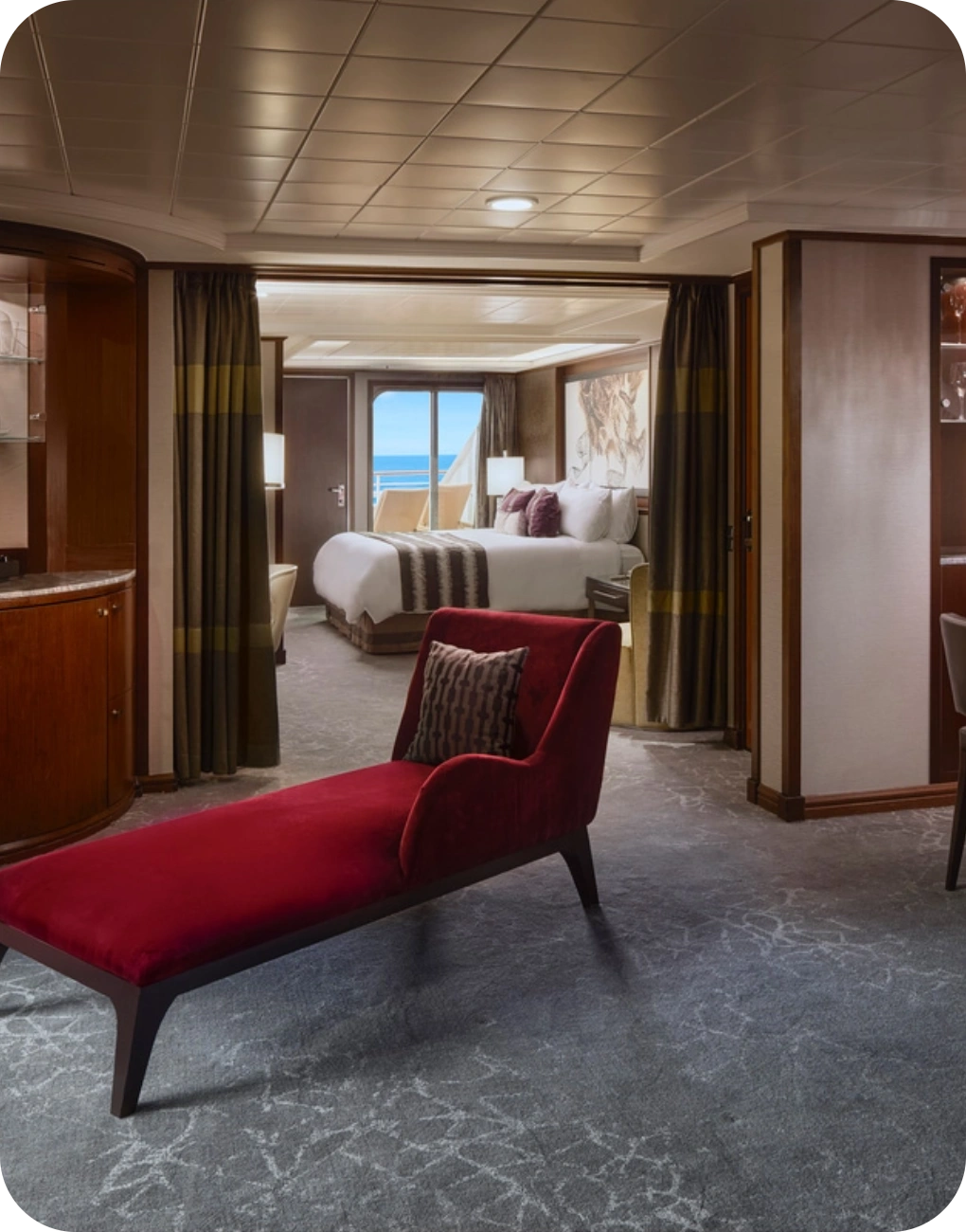 ctte26-haven-owners-suite@2x - Cruise to the Edge