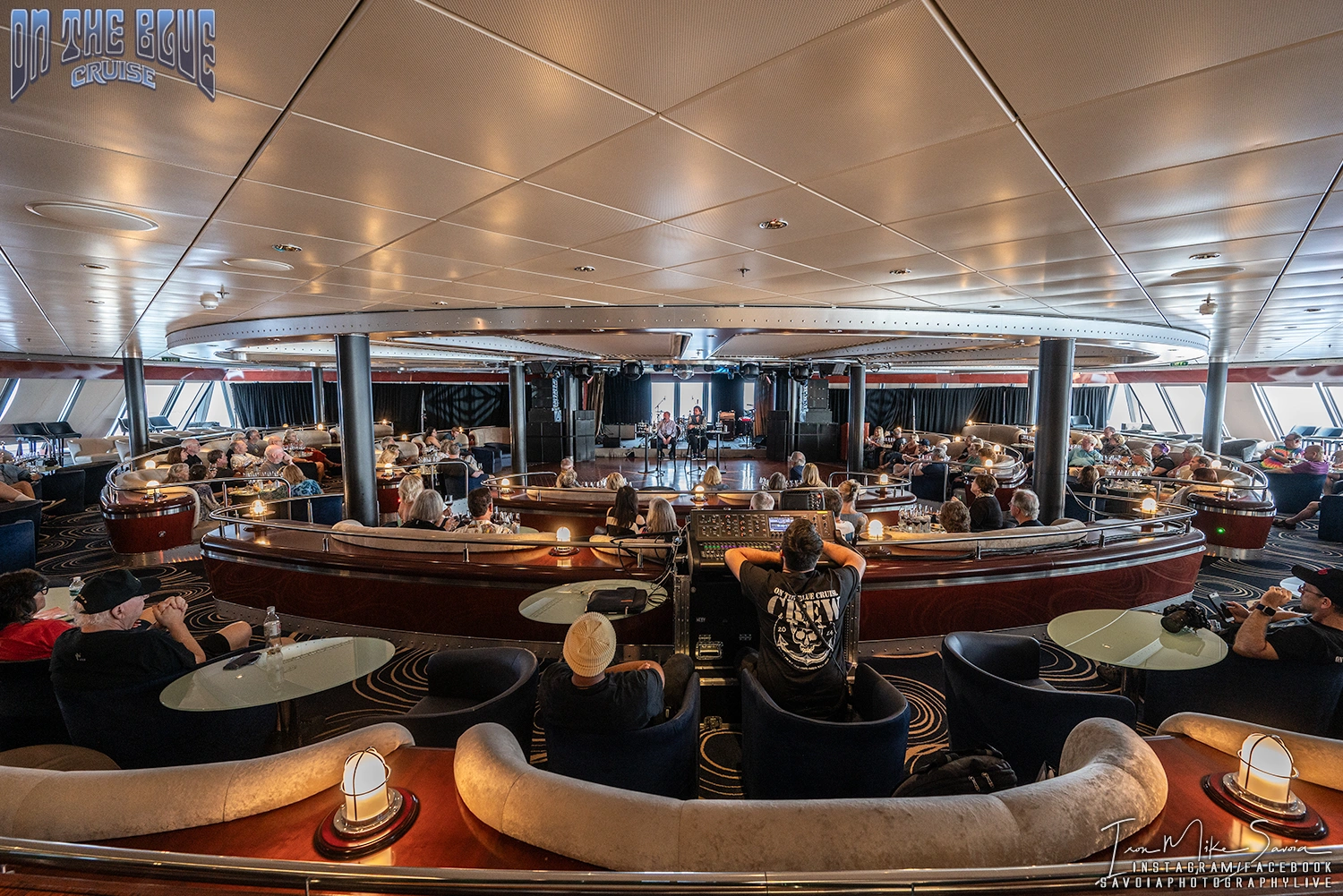 spinnaker | Cruise to the Edge